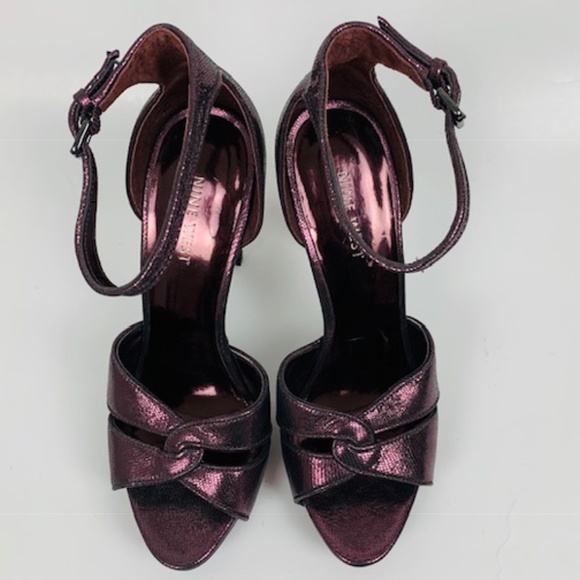 Nine West metallic grape/purple heels. 7M. NWOT. - Picture 2 of 16